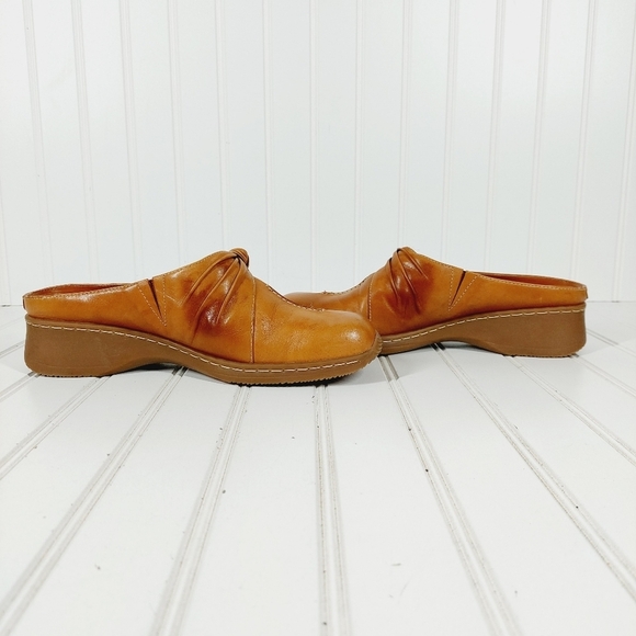 Hush Puppies Knuckle Camel Leather Mules C913 - Picture 9 of 13